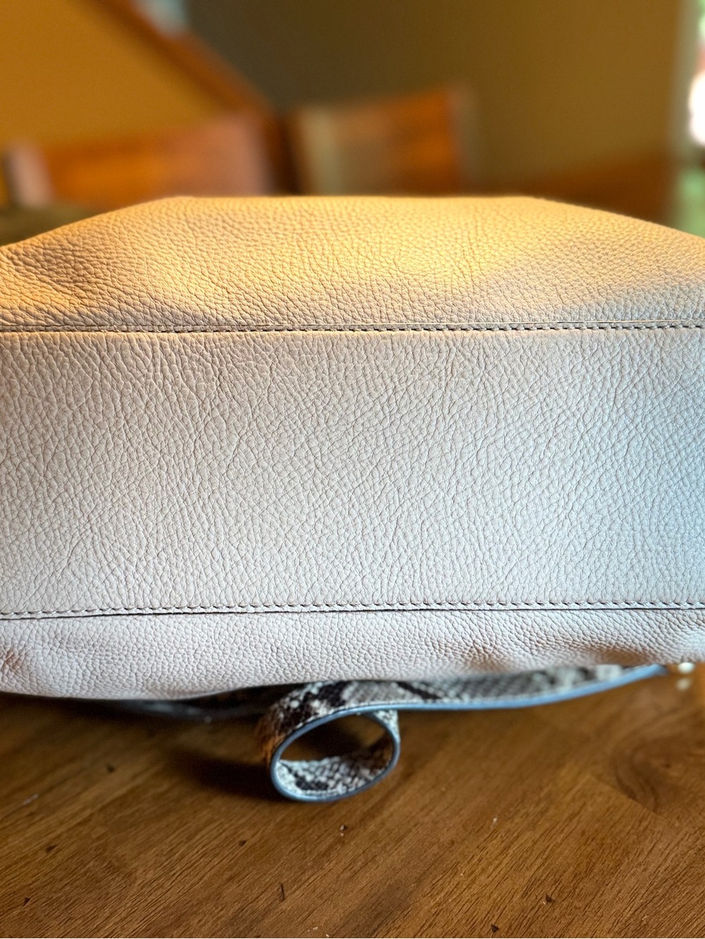 Michael Kors MK EUC Cream Hamilton Satchel with Exotic Snake-Print Trim Gold HW - Picture 7 of 11